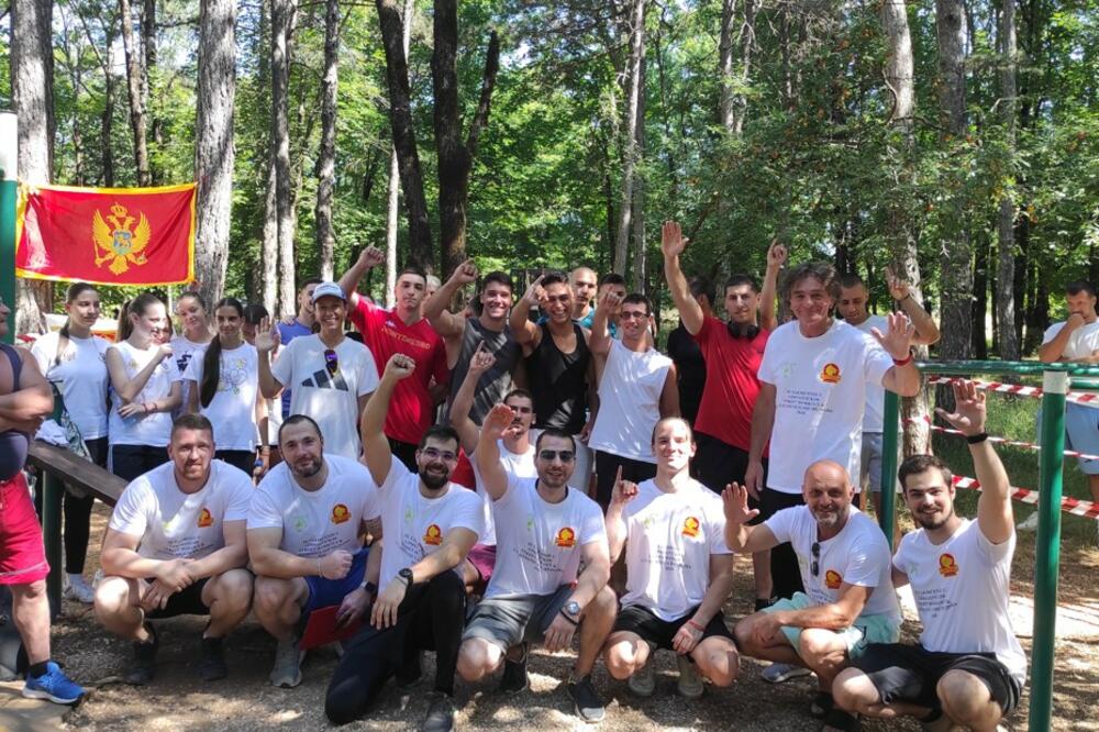 Promovisali zdrave stilove života, Foto: Gimnastički klub Montenegro Street Workout