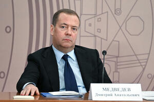 Medvedev: Ukrajina bi mogla prestati da postoji do 2034. godine