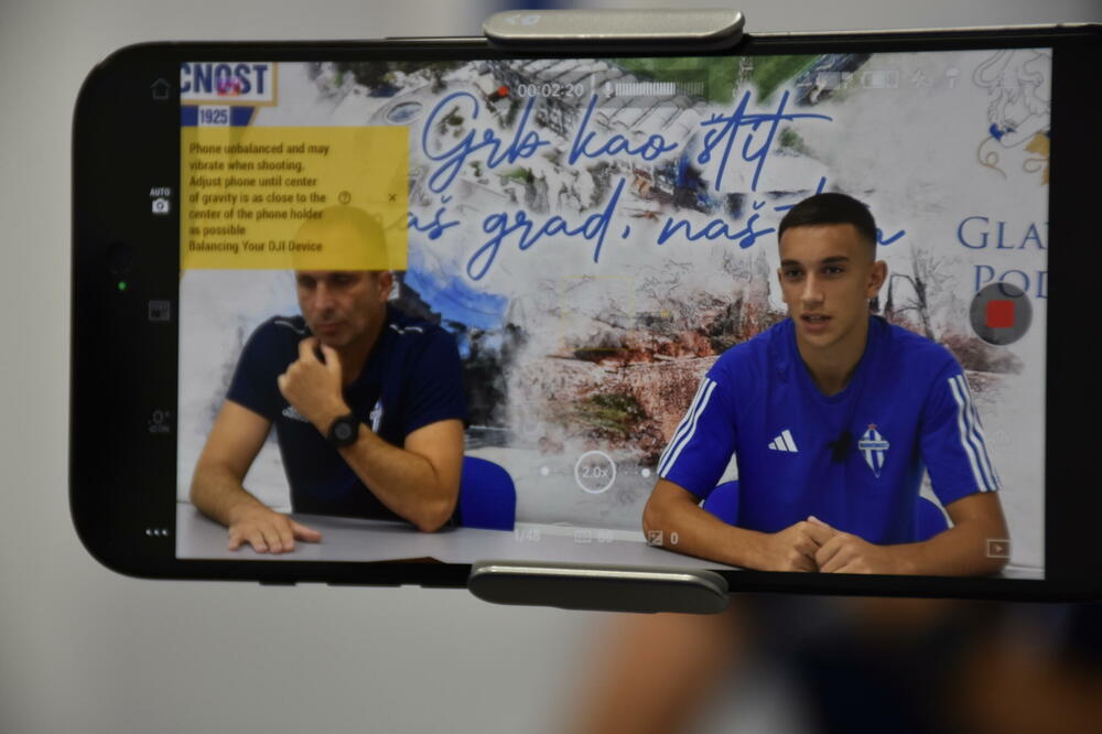 Ivan Brnović i Andrija Bulatović na pres konferenciji, Foto: FK Budućnost