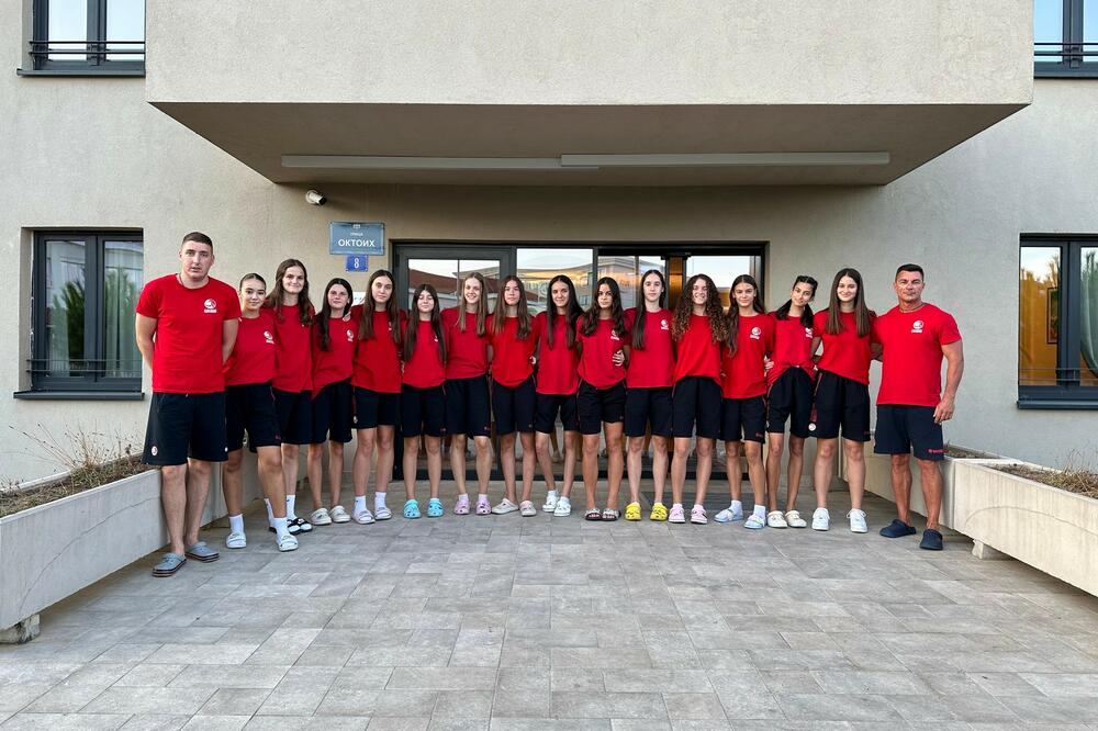 Ženska pionirska odbojkaška reprezentacija Crne Gore, Foto: OSCG