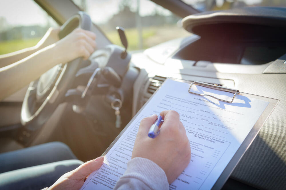 U Ministarstvu tvrde da komisije za polaganje vozačkog nisu adresa za manju prolaznost (Ilustracija), Foto: Shutterstock