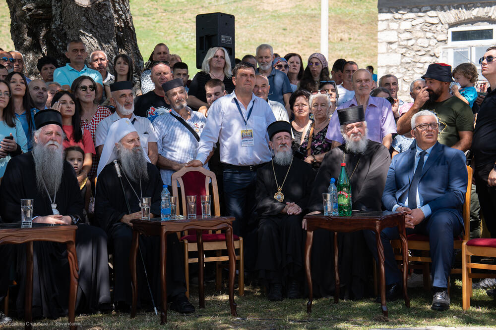 <p>Mandić je kazao da kulturom sjećanja stvaramo čvrst temelj na kojem ćemo graditi bolju i sigurniju budućnost Crne Gore</p>