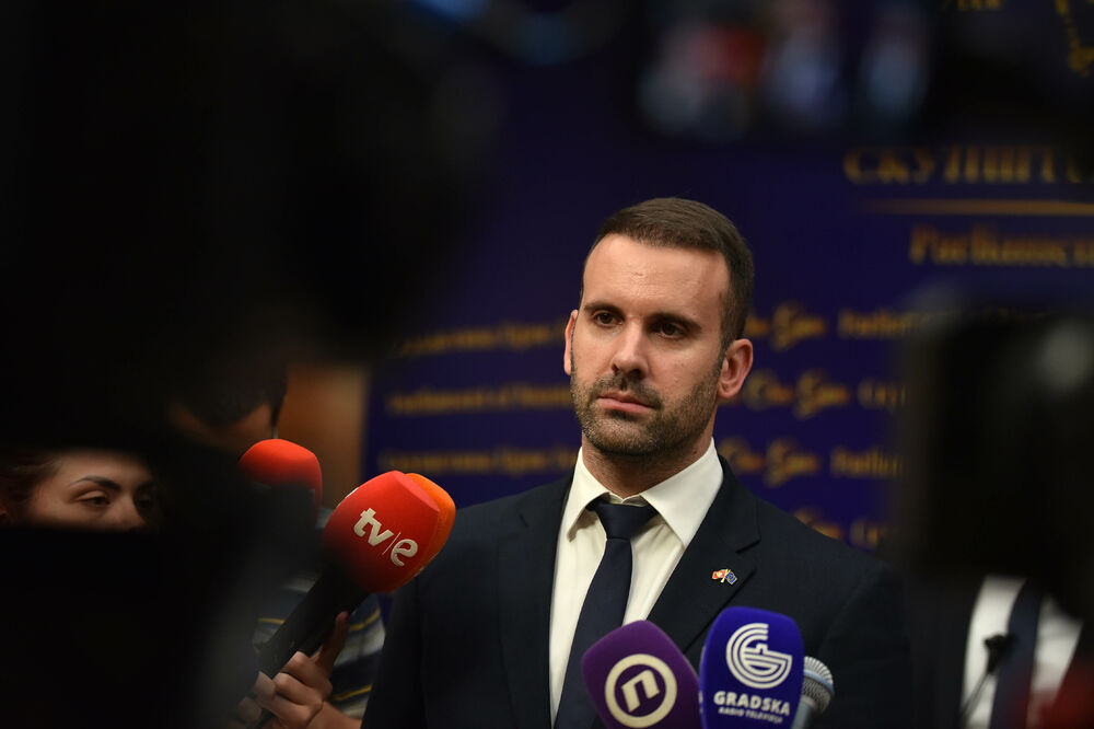 Spajić na press konferenciji nakon odbora, Foto: Boris Pejović