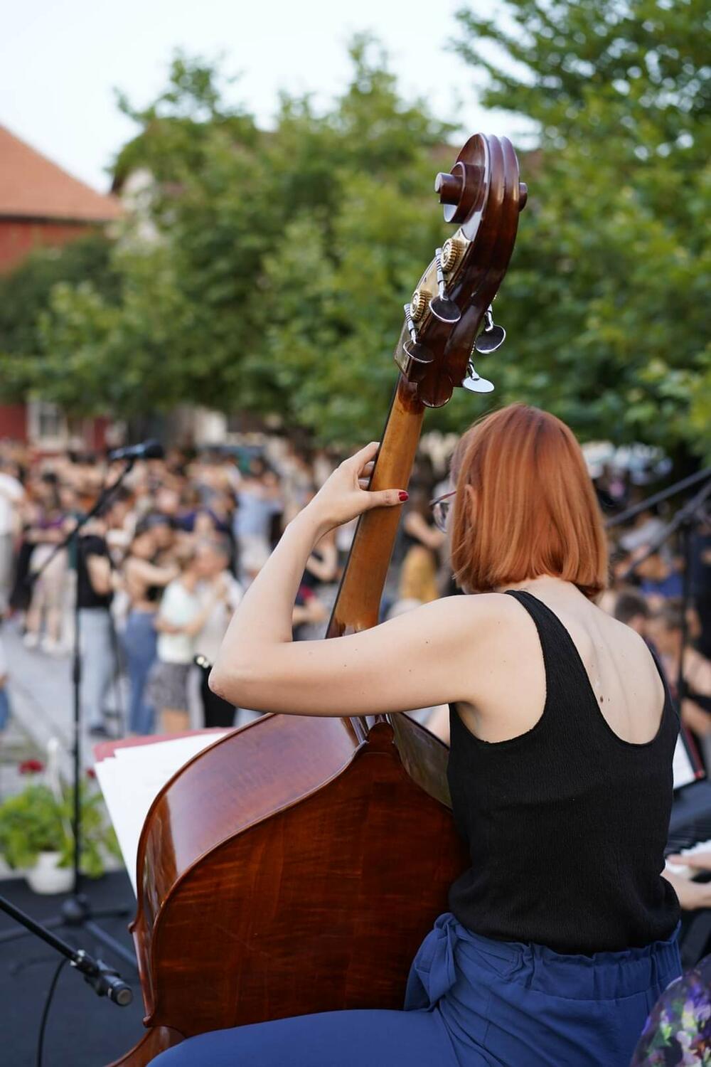 <p>Uz časove tanga, argentinskih folklornih plesova, radionice pjevanja i gitare, učesnici događaja i ostali gosti Kolašina uživali su u sportskom penjanju, biciklizmu, streličarstvu, planinarenju, jogi, relaks programima, jahanju i brojnim kreativnim programima za djecu</p>