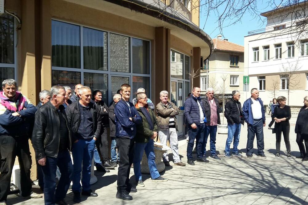 Sa jednog od protesta radnika Vektra Jakić u Pljevljima, Foto: Goran Malidzan