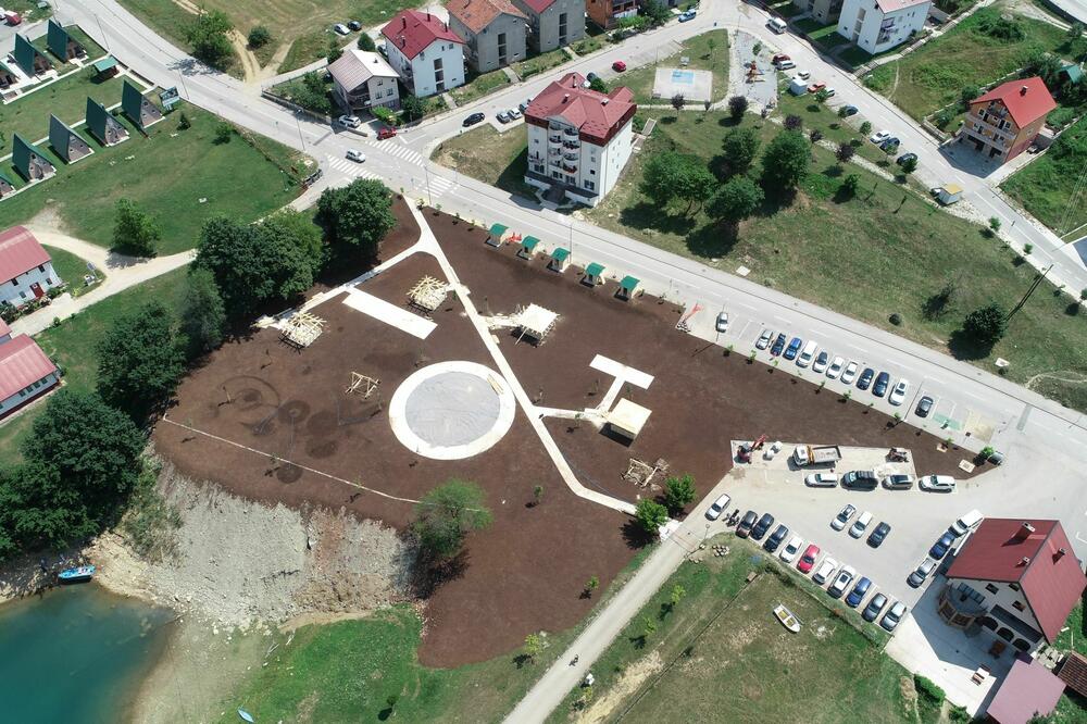 Završen park kod PIvskog jezera, Foto: Park prirode Piva