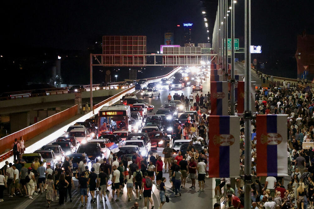 <p>Organizatori velikog protesta protiv iskopavanja litijuma ranije su najavili da će ove dvije željezničke stanice biti blokirane, a u prekidu je i saobraćaj na mostu Gazela</p>