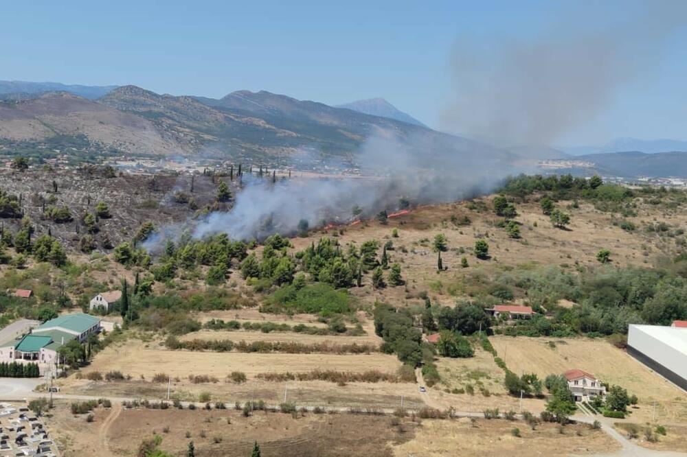 Požar u selu Srpska, Foto: Ministarstvo odbrane