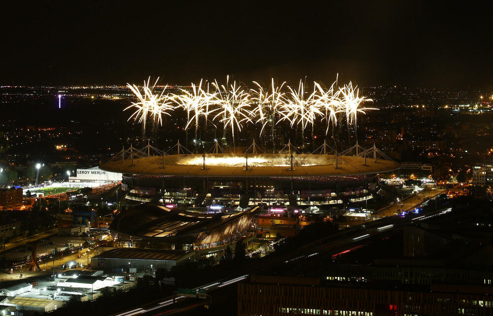 <p>U Parizu svečano zatvorene Olimpijske igre, a Los Anđeles nakratko pokazao kakav spektakl očekuje planetu za četiri godine</p>