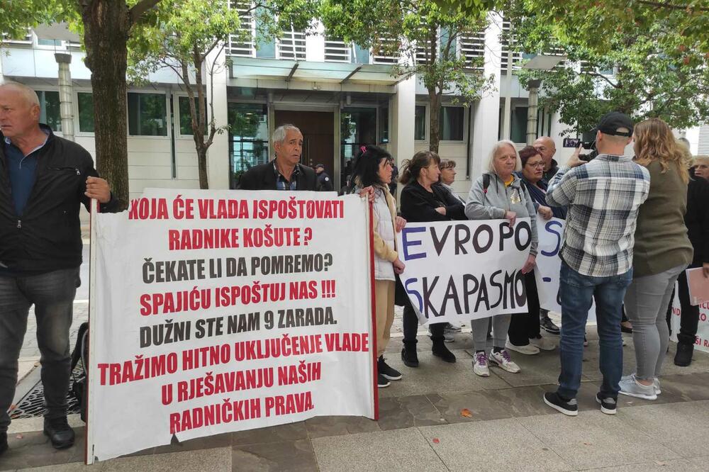 Blokade saobraćaja samo ponedjeljkom: Raniji protest stečajaca, Foto: Mirko Kotlaš