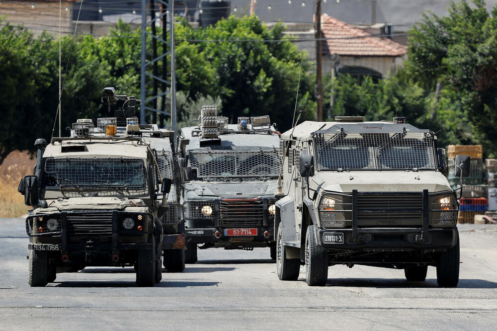 Izraelska vojna vozila na okupiranoj Zapadnoj obali, Foto: Reuters