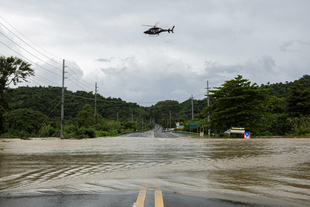 Posljedice Ernesta u Portoriku, Foto: Reuters