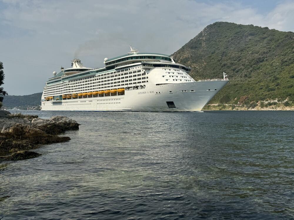 <p>Na vezu 274 metra dug kruzer “MSC Lirica” i 311 metara dug "Explorer of the Seas"</p>