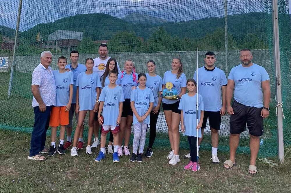 U Tari imaju dugačku istoriju ispraćaja svojih članova na najveća takmičenja i Univerzitete u SAD, Foto: AK Tara