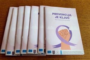 Predstavljena brošura "Prevencija je ključ" Fondacije "Humanošću...