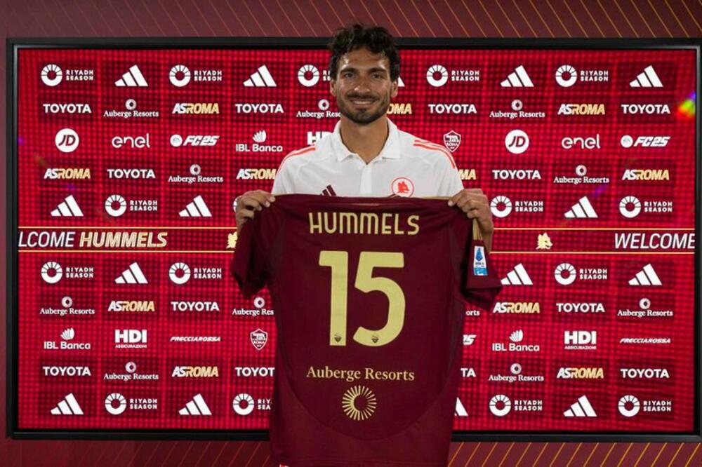 Humels je zadužio dres sa brojem 15, Foto: Asroma.it