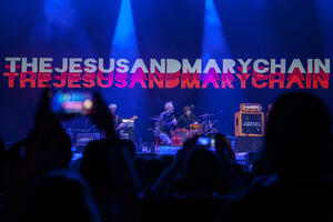 Novim singlom The Jesus And Mary Chain se podsjetili ranih dana...