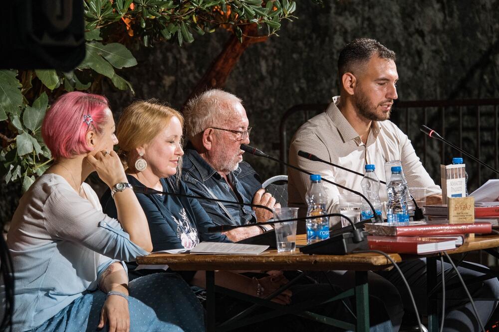 Detalj sa predstavljanja, Foto: Festival Ćirilicom