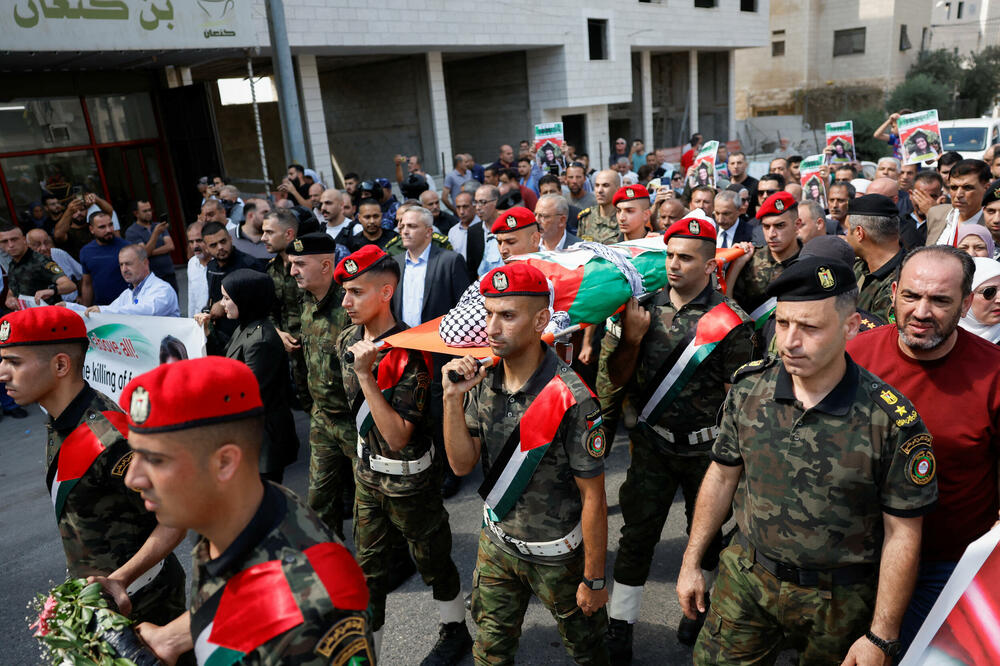 Palestinci odaju počast tragično preminuloj Ajsenur Ezgi Ejgi, Foto: REUTERS