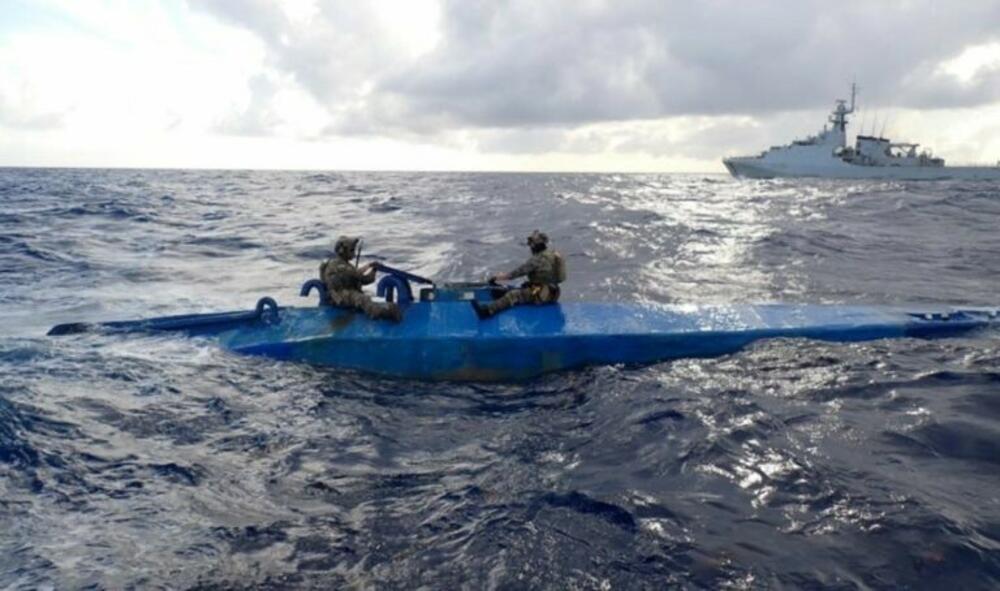 Seizure of cocaine on a drug submarine