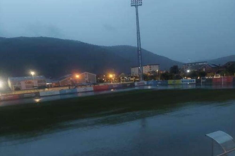 Stadion Dečića nakon jakih kiša, Foto: Privatna arhiva