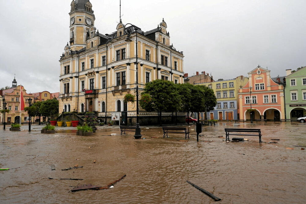 <p>Oluja Boris katastrofalnim poplavama pustoši centralnu i istočnu Evropu</p>