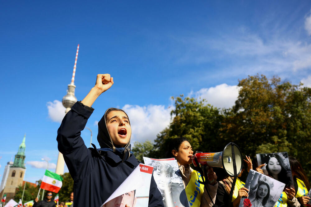 Protest Iranaca u egzilu u Njemačkoj, Foto: Reuters