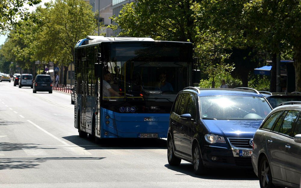 ''Autobus na klik'' jedno od predloženih rješenja: gradski autobus (ilustracija)