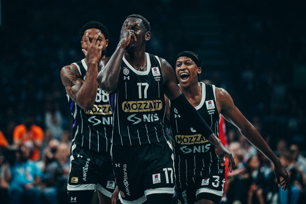 Partizan sa novom ekipom i velikim trenerom Obradovićem kreće iz Baskije, Foto: ABA