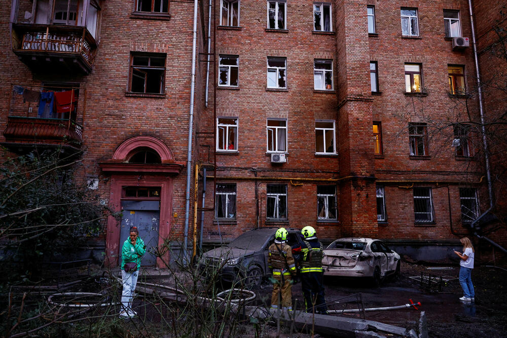 <p>Nad gradom je primijećeno više desetina jurišnih dronova iranske proizvodnje, od kojih je većina oborena, rekao je Sergej Popko, načelnik lokalne vojne administracije</p>