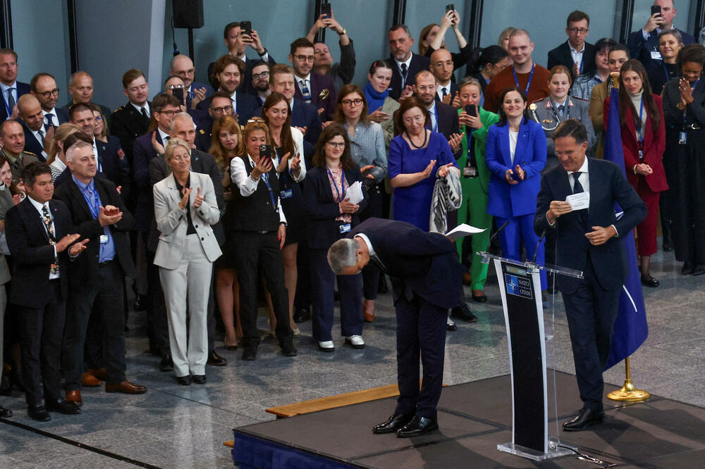 Rute je juče u sjedištu NATO-a u Briselu preuzeo dužnost od Stoltenberga, Foto: Rojters