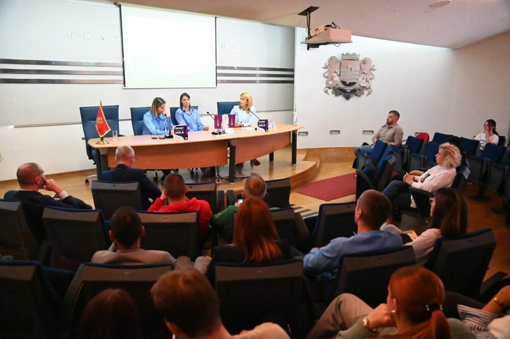 Sa konferencije, Foto: Sportfem CG