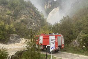 Problemi zbog padavina širom Crne Gore: Odsječena sela u Šavniku i...