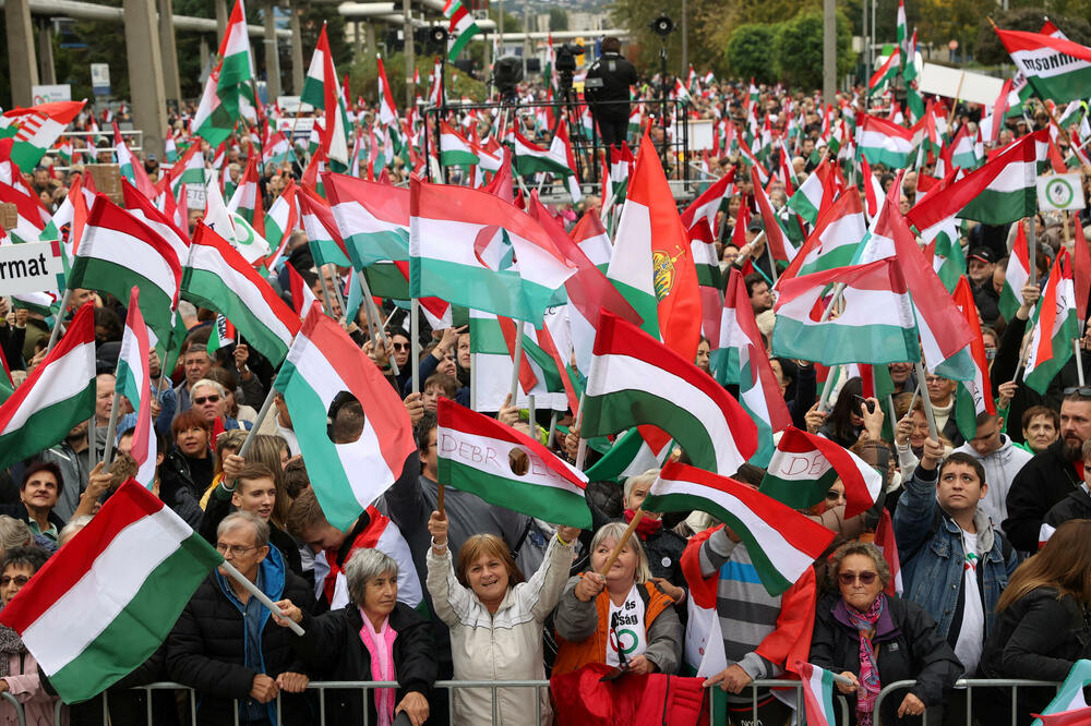 Sa protesta u Budimipešti, Foto: Reuters