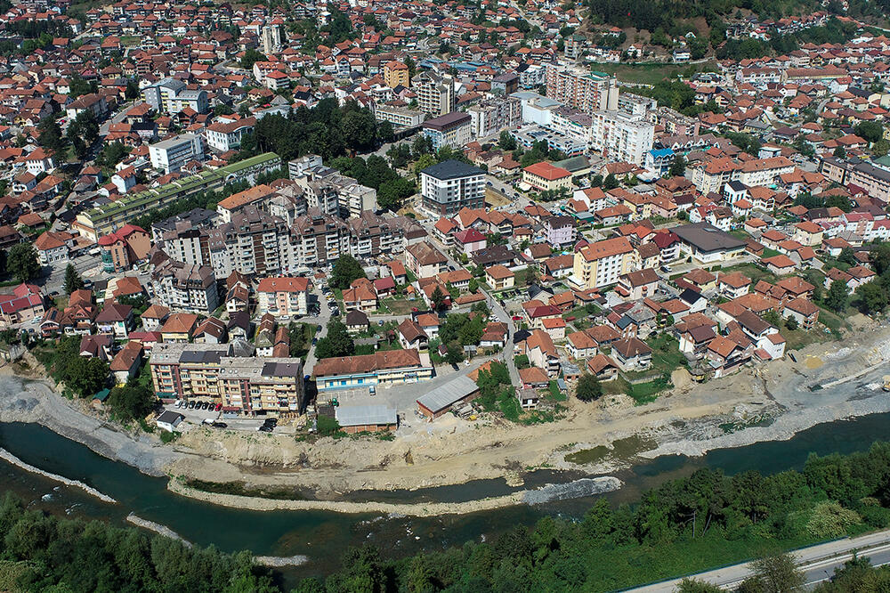 Bijelo Polje, panorama centra, Foto: Opština