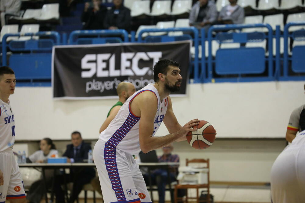 Filip Barović na utakmici sa Ibrom, Foto: KK Sutjeska