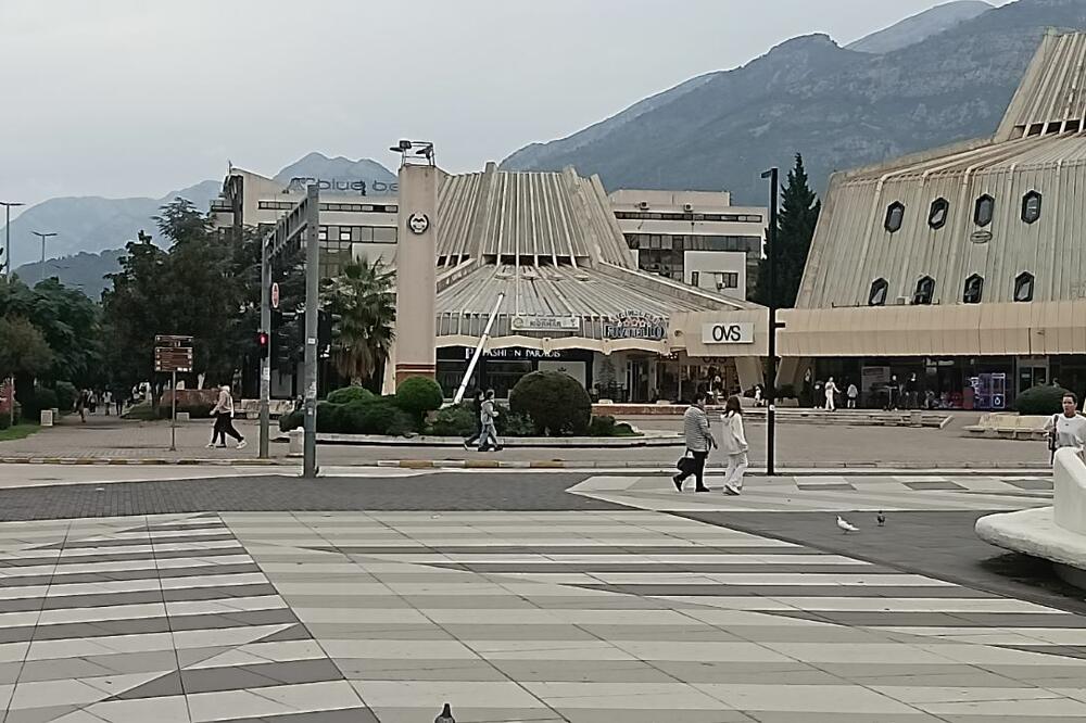 Bar, Foto: Dušan Cicmil