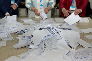 Referendum u Moldaviji: Polovina za, polovina protiv EU