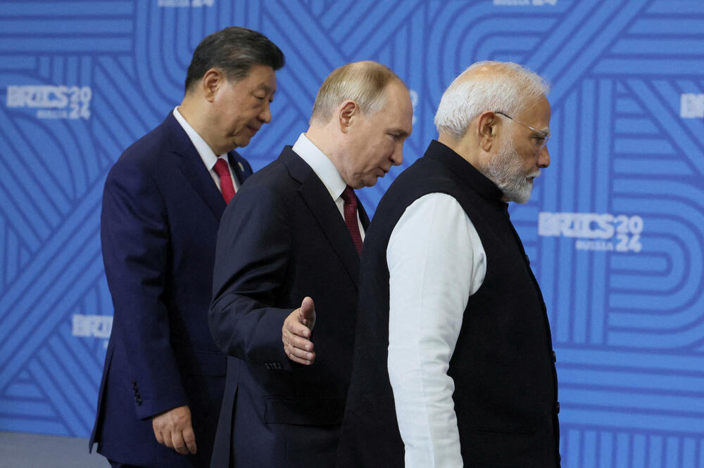 Si, Putin i Modi juče u Kazanju, Foto: Rojters