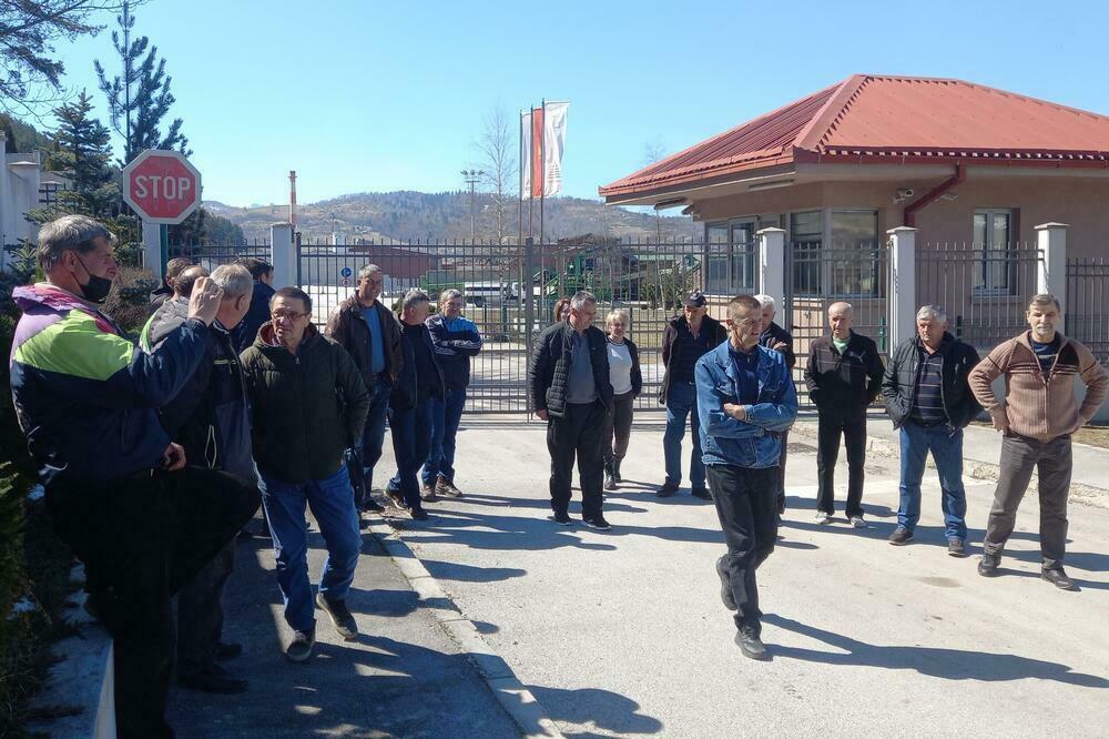 Radnici Vektre Jakić na jednom od ranijih protesta, Foto: Goran Malidžan