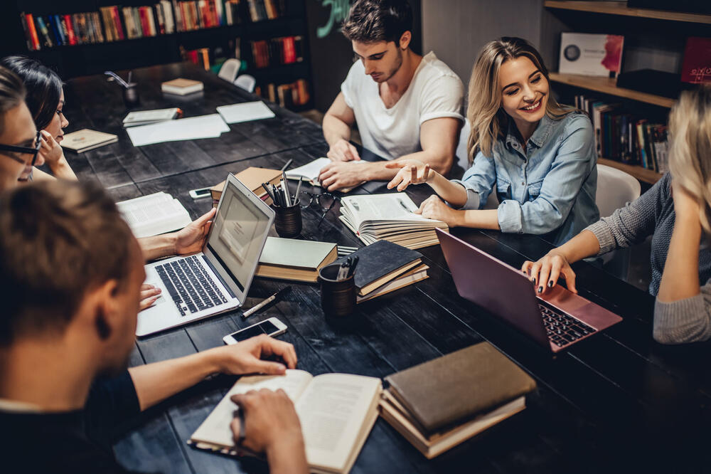 Nacrt predviđa i afirmativnu akcija za OSI i RE studente (ilustracija, Foto: Shuterrstock