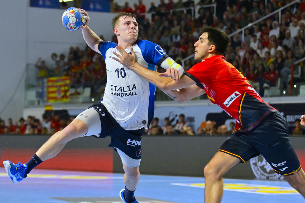 Marko Mengon u duelu sa Španijom u Valensiji, Foto: Federazione Italiana Giuoco Handball