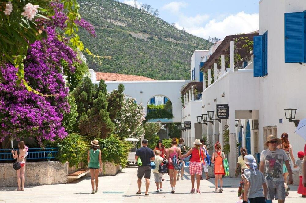 Hotelsko naselje Slovenska plaža, Foto: Vuk Lajović