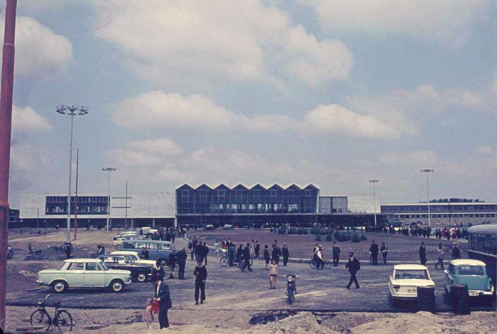 Željeznička stanica u Novom Sadu na dan otvaranja, 31. maja 1964.