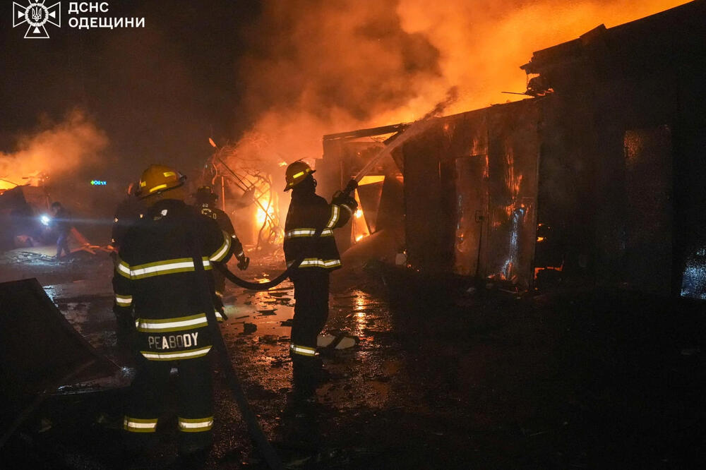 Požar u Odesi nakon ukrajinskog napada, Foto: REUTERS