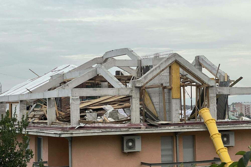 Osnovni sud naložio hitnu mjeru zatvaranja krova: Sporna zgrada, Foto: Privatna arhiva