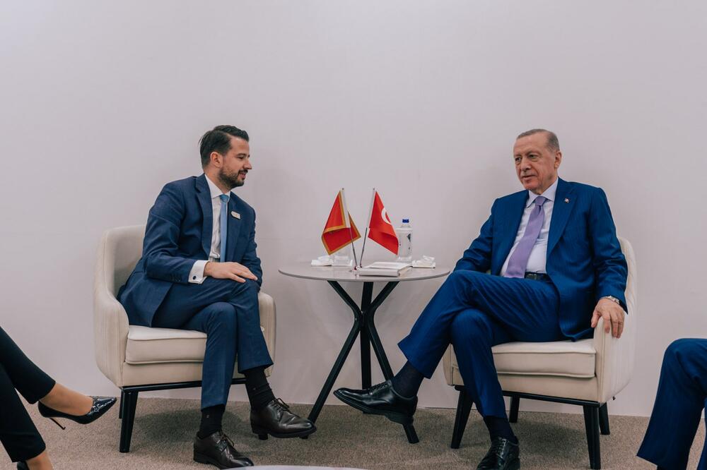 Milatović i Erdogan, Foto: Kancelarija za odnose s javnošu predsjednika Crne Gore