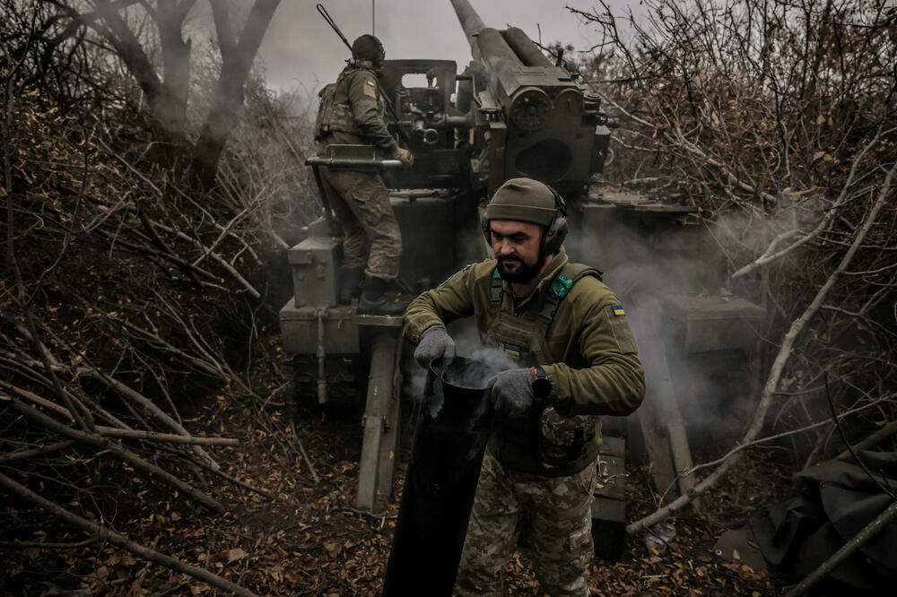 Ukrajinska vojska na ratištu u blizini mjesta Časiv Jar, Foto: Reuters