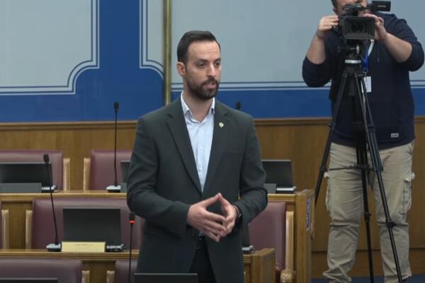 Zirojević: Za rast etničkih tenzija u CG kriv Vučić, Vaš...