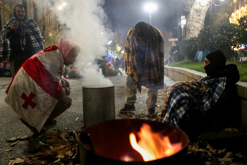 <p>Lider Koalicije za promjene Nika Melija obećao je da će opozicija "učiniti sve da porazi takozvanu vladu, samoproglašenu vladu"</p>